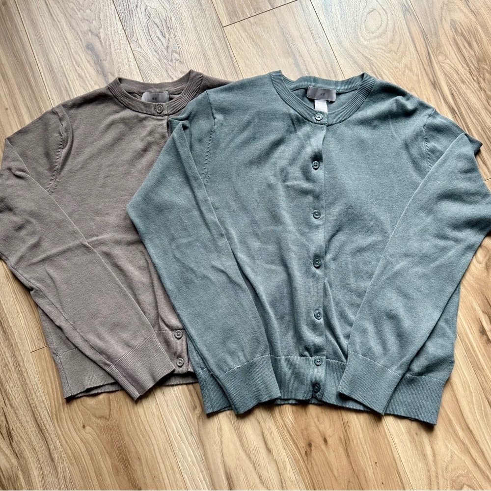 Two H&M Women’s Cardigan Sweaters Size M in Excellent Condition